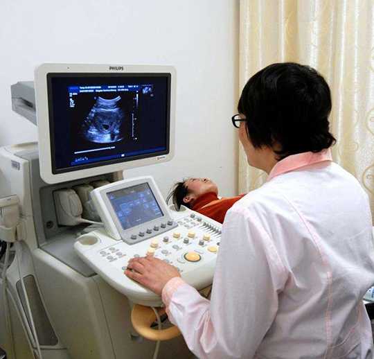 贵州代生小孩女孩，贵医附院：贵州省首个“第三代试管婴儿”宝宝诞生